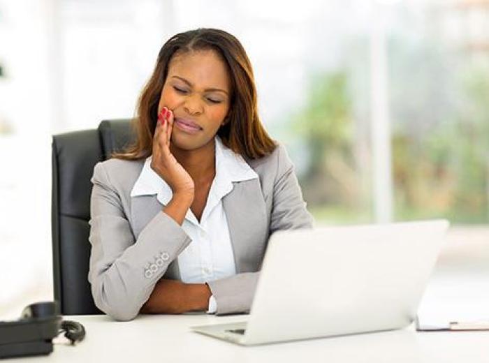 Warning Signs of Impacted Wisdom Teeth